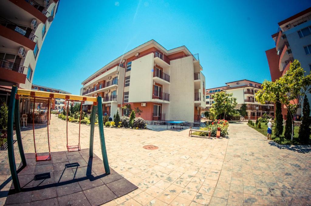 Privillege Fort Noks Beach Apartments Elenite Exterior photo
